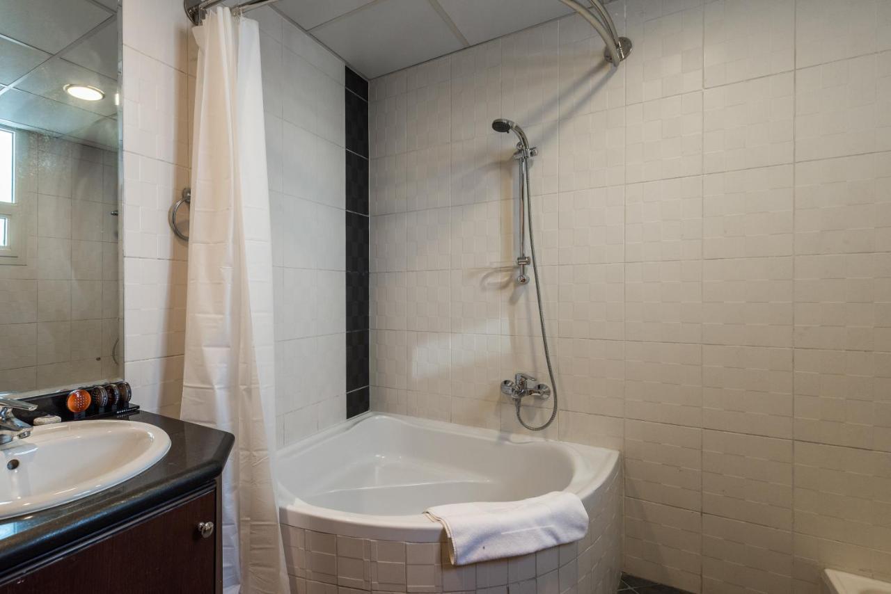 Eden'S Homes & Villas - Kg Tower Dubaj Kültér fotó